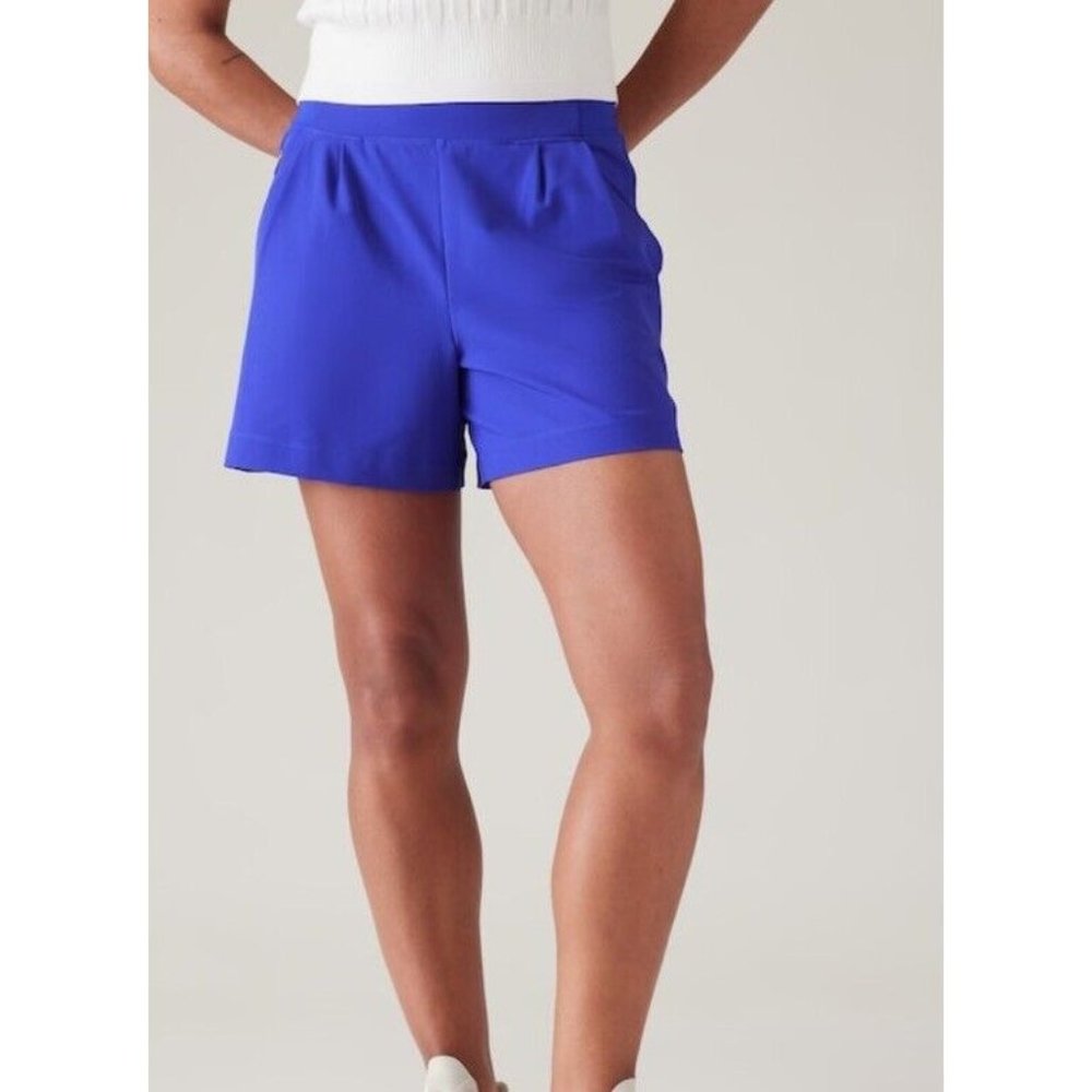 Athleta Women's Athletic Shorts in Blue
